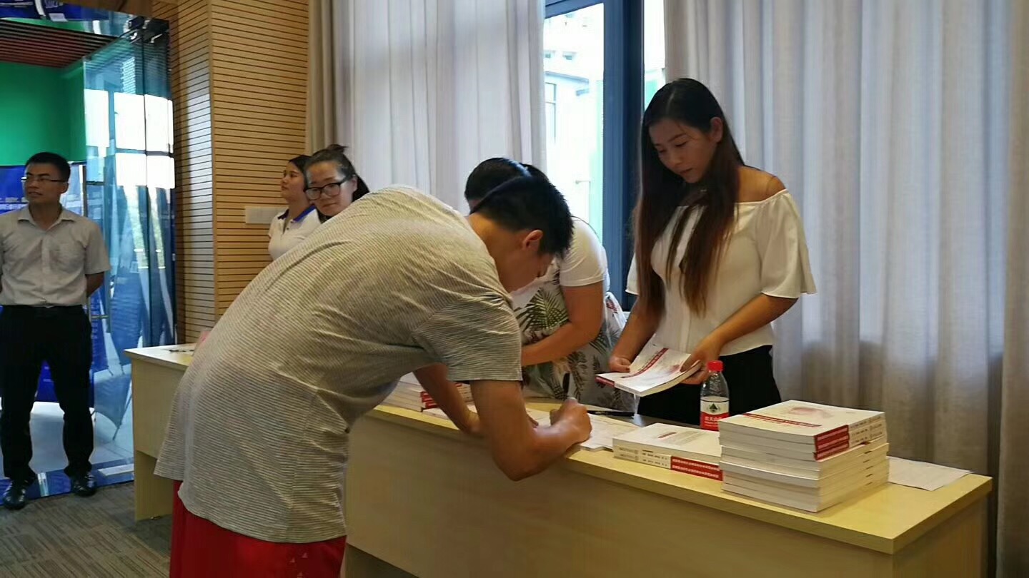瀟灑培訓歡迎你(瀟灑學校)