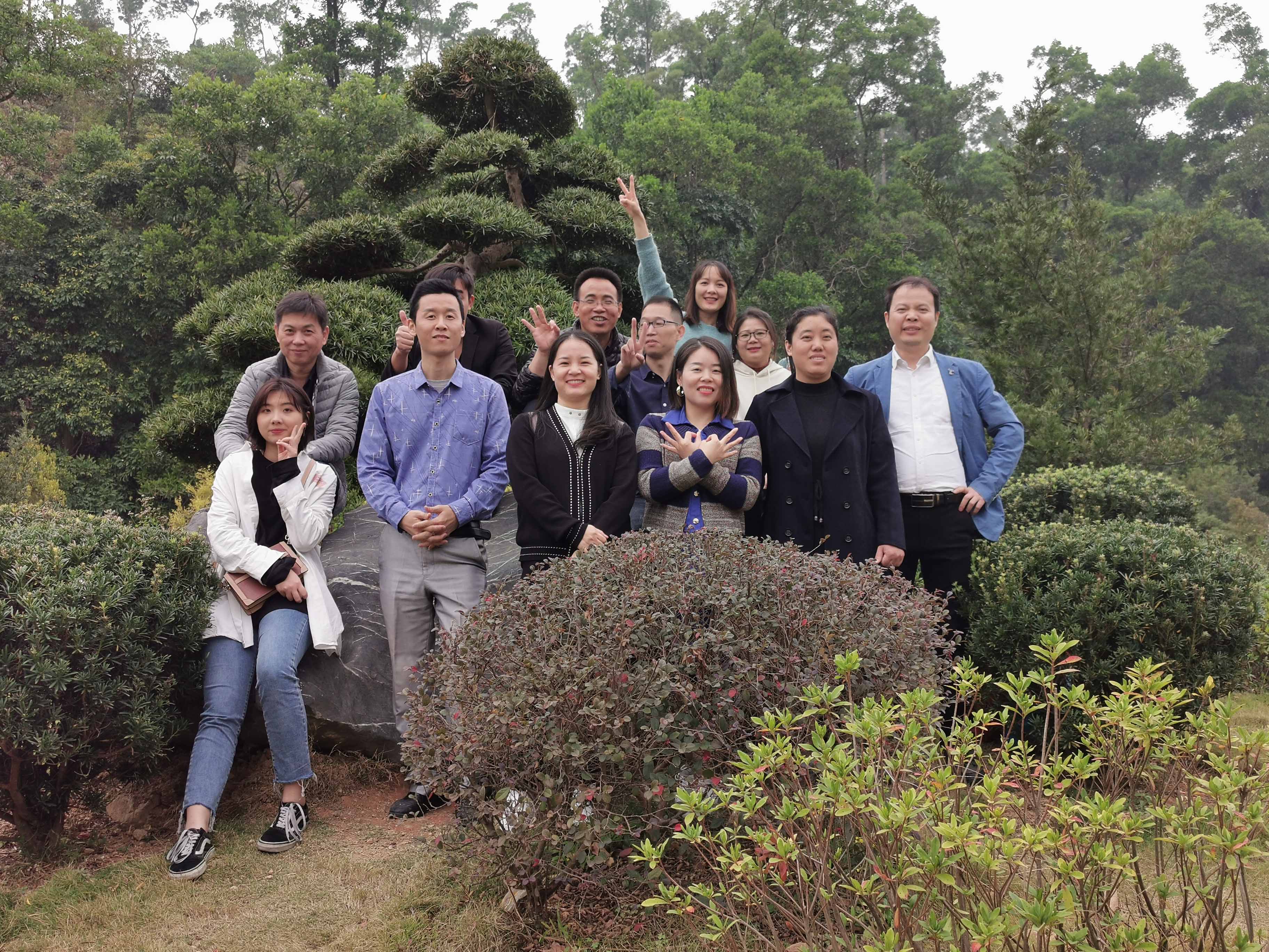 瀟灑培訓歡迎你(瀟灑學校)