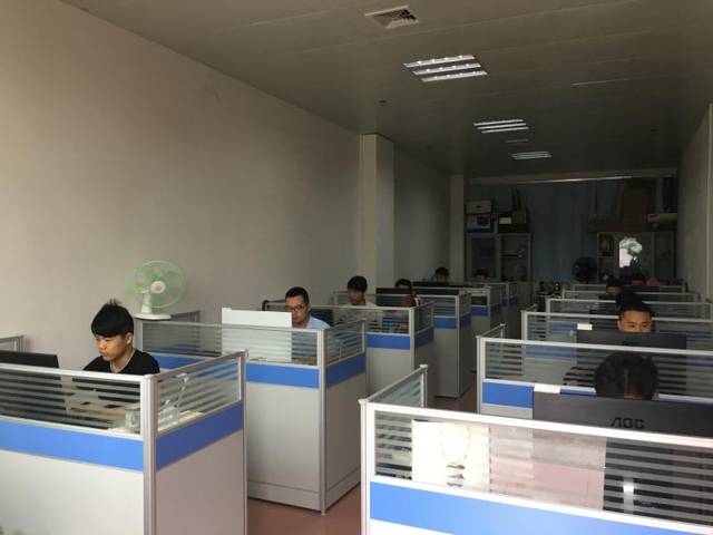 瀟灑模具設計部門